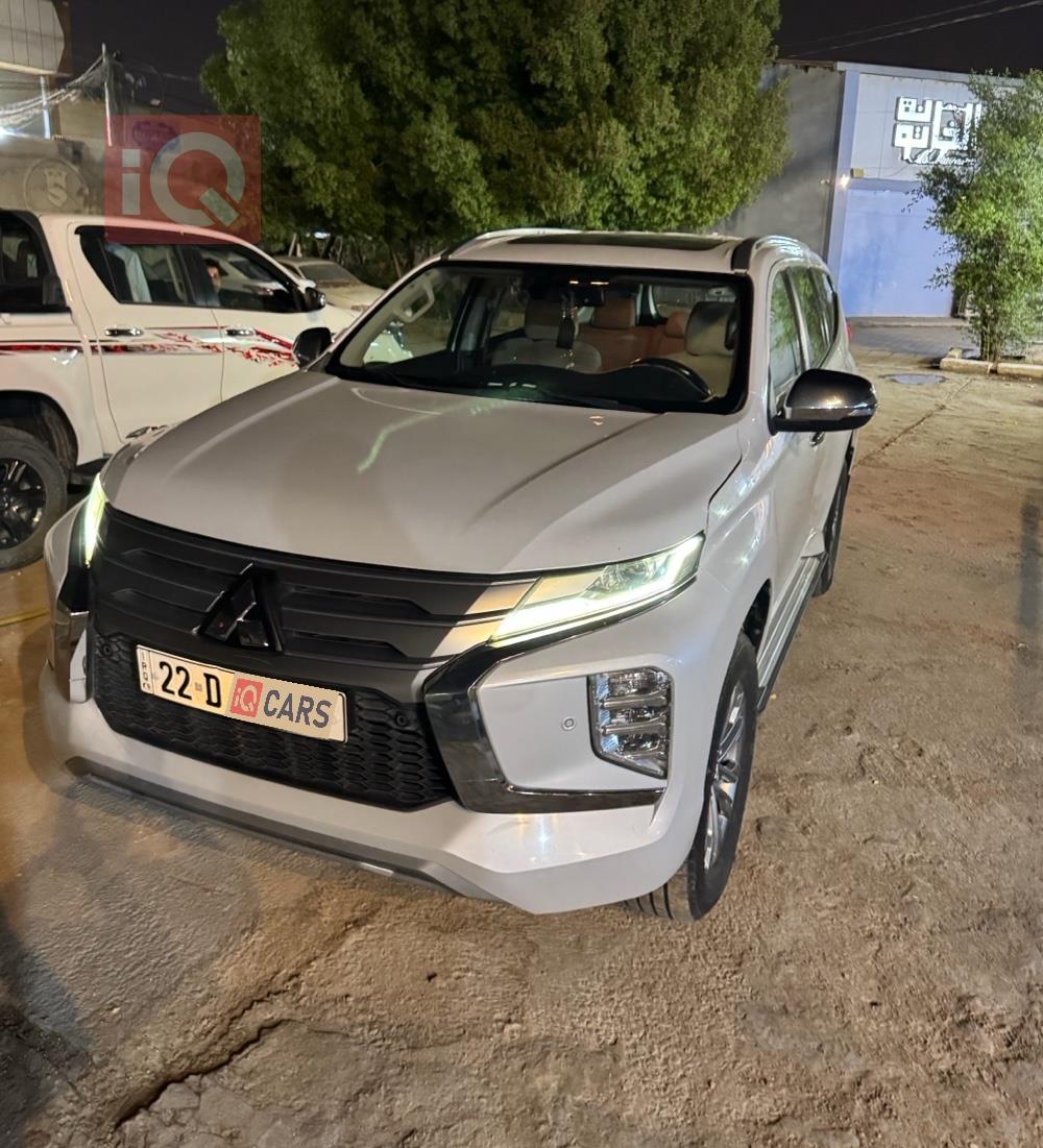 ميتسوبيشي باجيرو سبورت